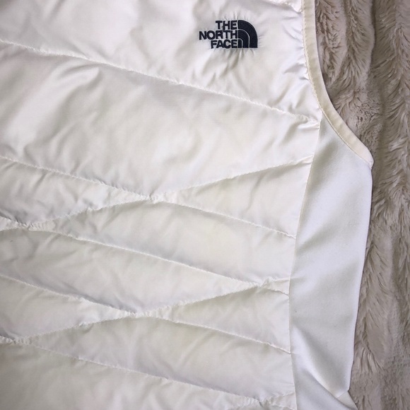 North Face Fitted 600 Down Vest - Picture 8 of 8